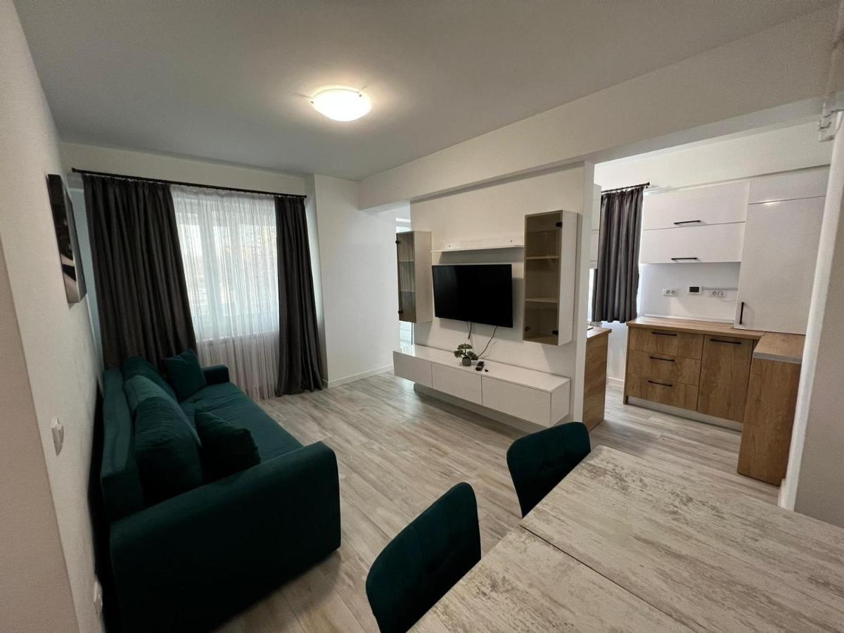 Cozy Accommodation Central City - 雅西 外观 照片