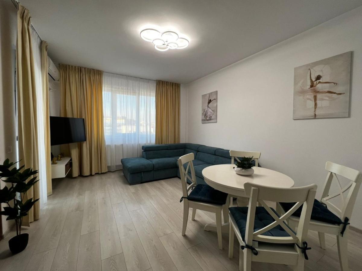 Cozy Accommodation Central City - 雅西 外观 照片