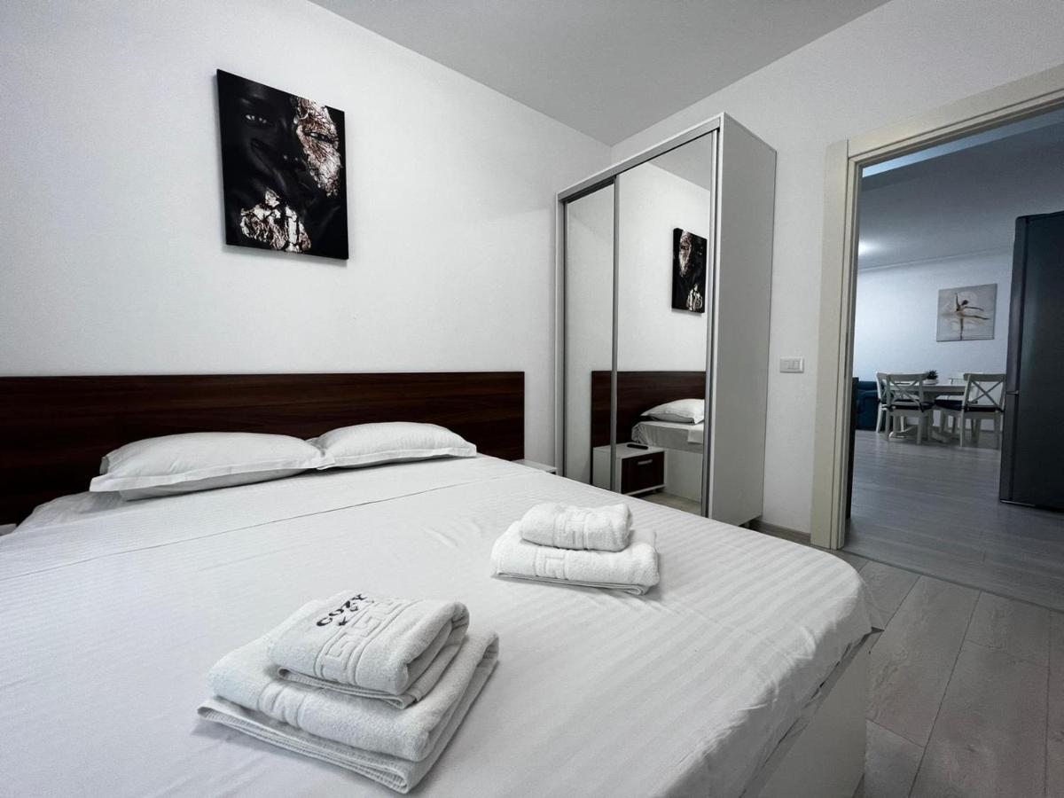 Cozy Accommodation Central City - 雅西 外观 照片