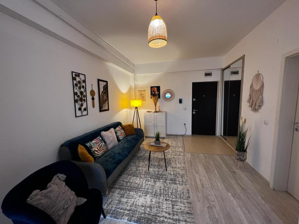 Cozy Accommodation Central City - 雅西 外观 照片
