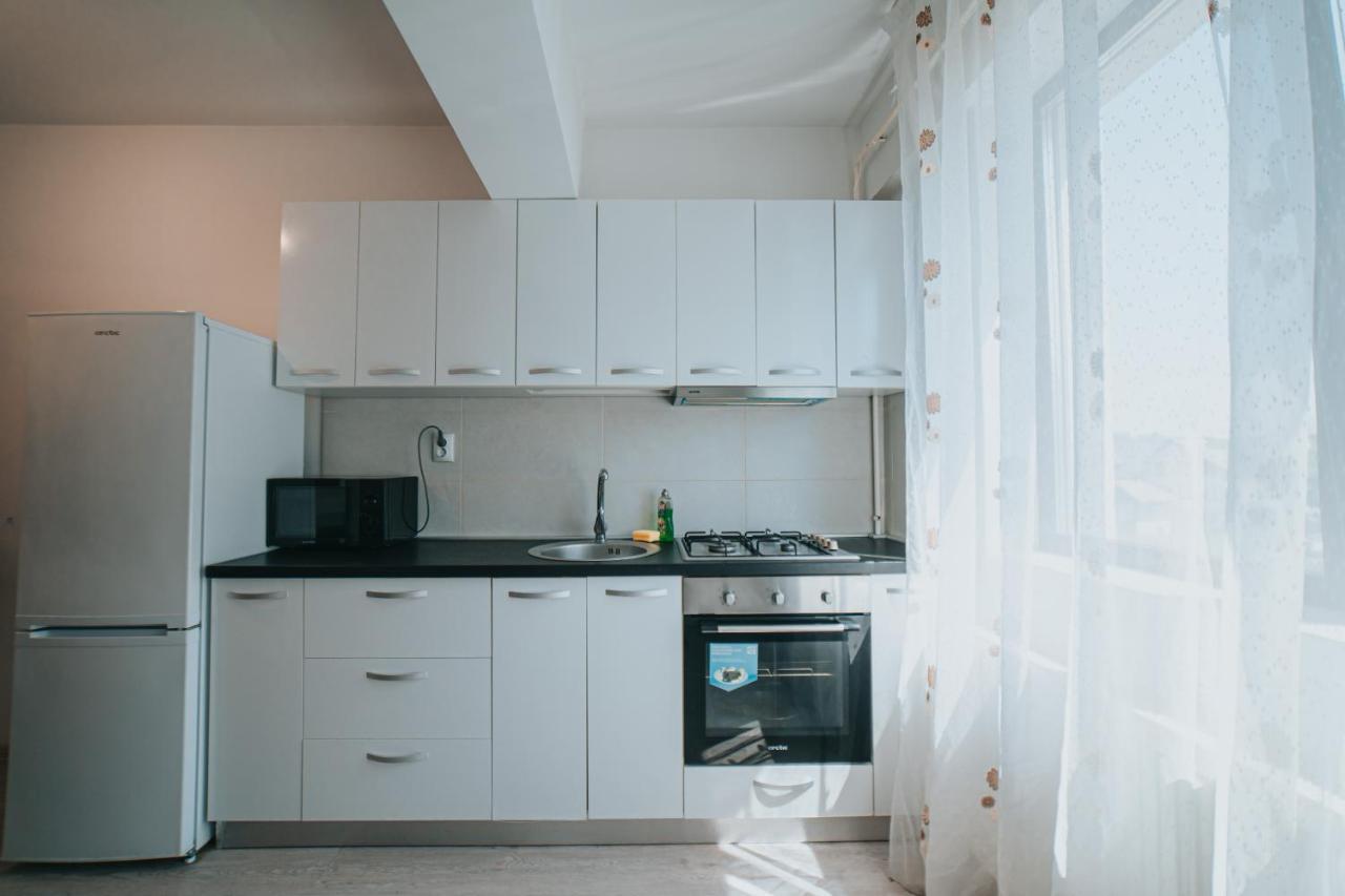 Cozy Accommodation Central City - 雅西 外观 照片