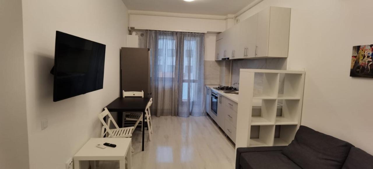 Cozy Accommodation Central City - 雅西 外观 照片