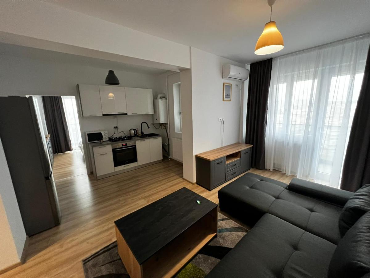Cozy Accommodation Central City - 雅西 外观 照片