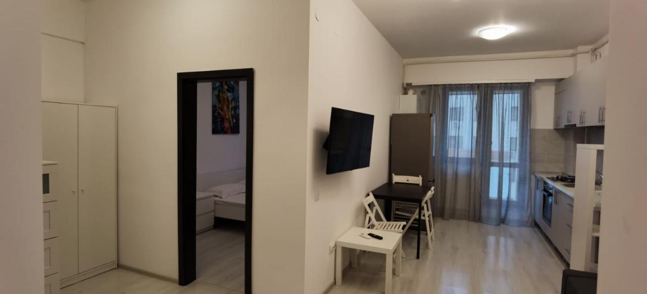 Cozy Accommodation Central City - 雅西 外观 照片