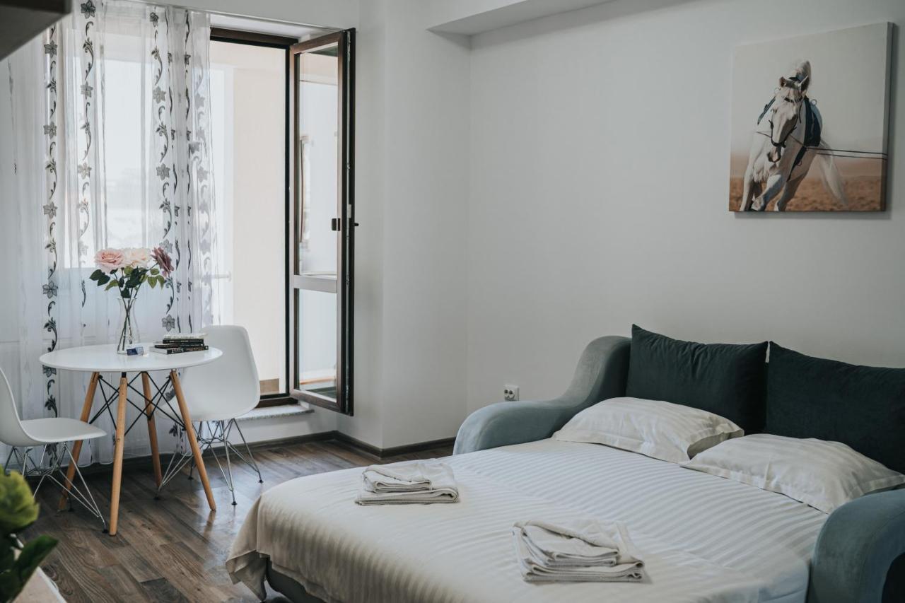 Cozy Accommodation Central City - 雅西 外观 照片