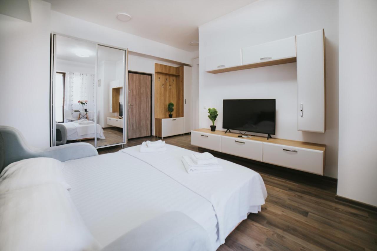 Cozy Accommodation Central City - 雅西 外观 照片